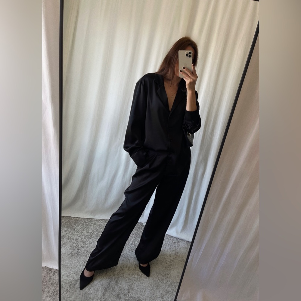 LAST S • ELLE SATIN SET 🆕 — In BLACK - Picture 12 of 13